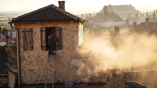 Les critères essentiels pour engager un couvreur à Dunkerke